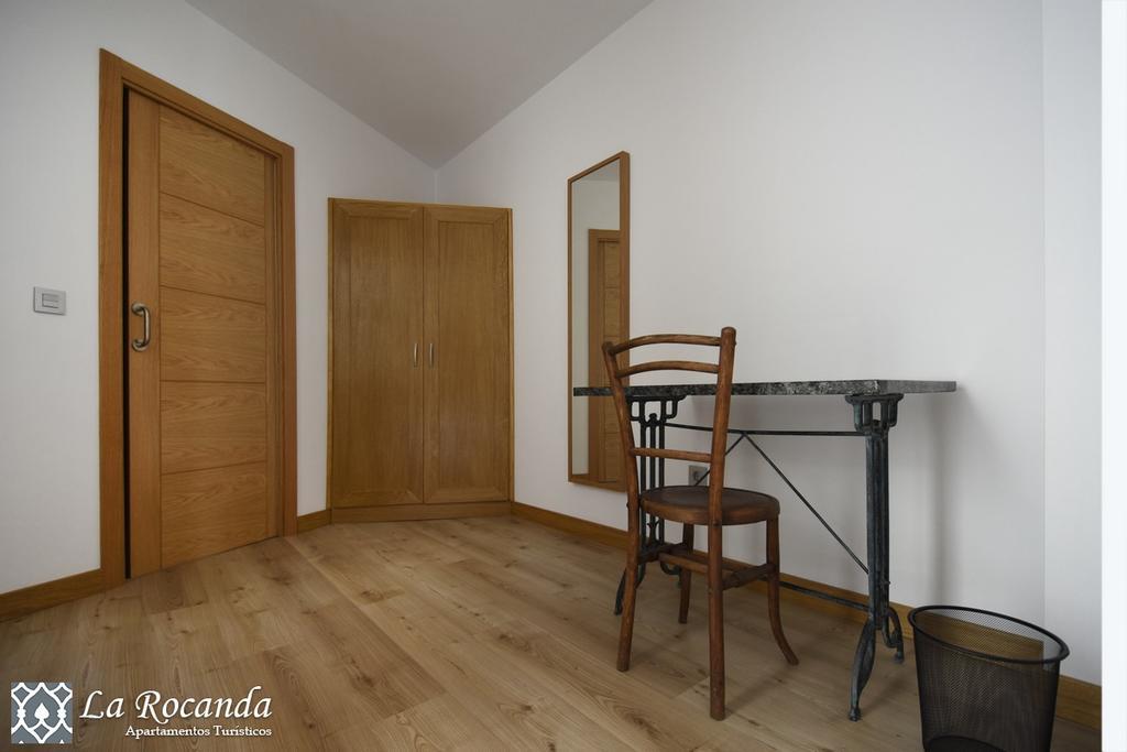 Apartamentos La Rocanda Coca Buitenkant foto
