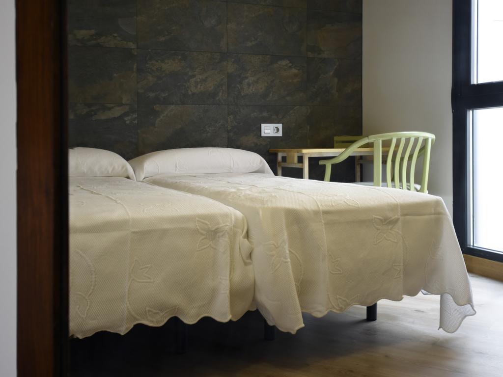 Apartamentos La Rocanda Coca Buitenkant foto